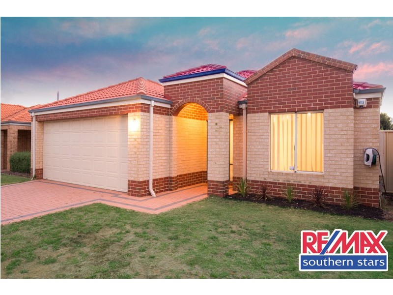 5 Darter Place, Queens Park WA 6107