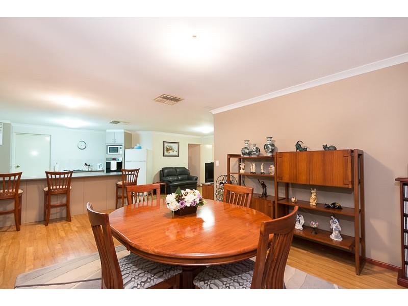 4/48 Thomas Street, Queens Park WA 6107