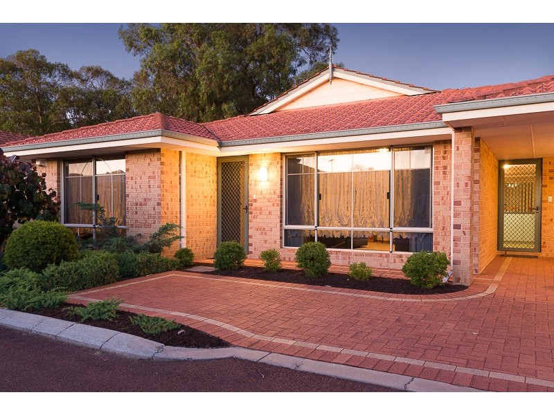 4/48 Thomas Street, Queens Park WA 6107