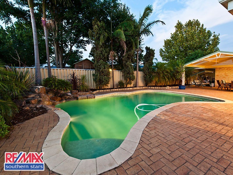 14 Pandanus Mews, Canning Vale WA 6155