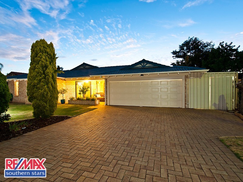 14 Pandanus Mews, Canning Vale WA 6155