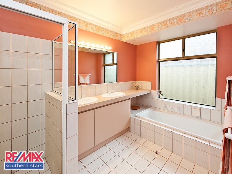 14 Pandanus Mews, Canning Vale WA 6155