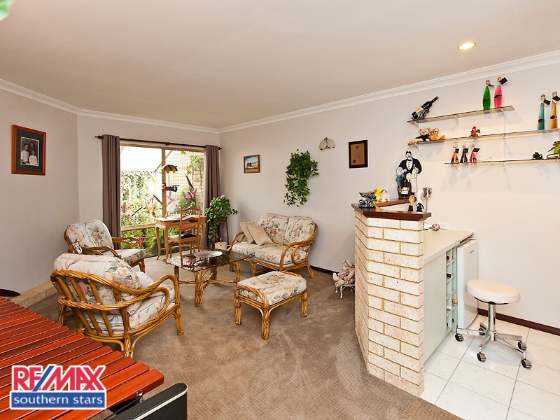 14 Pandanus Mews, Canning Vale WA 6155