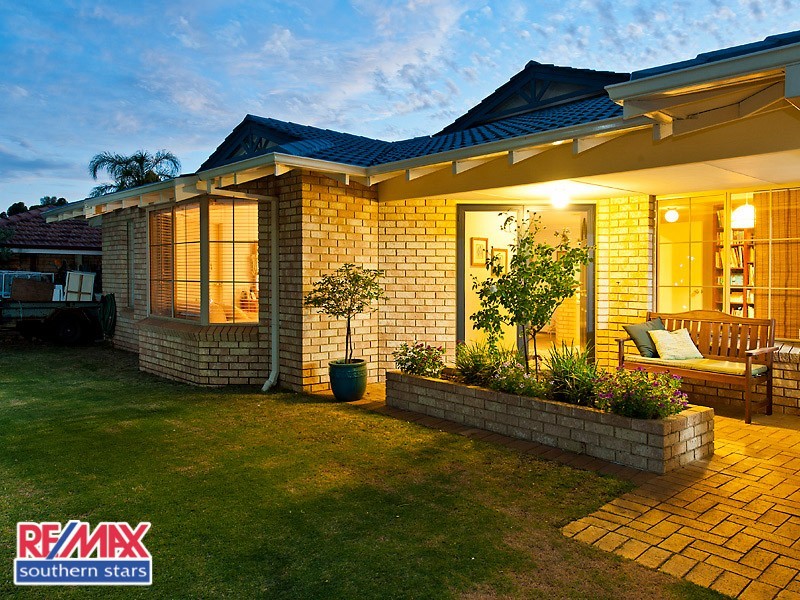 14 Pandanus Mews, Canning Vale WA 6155