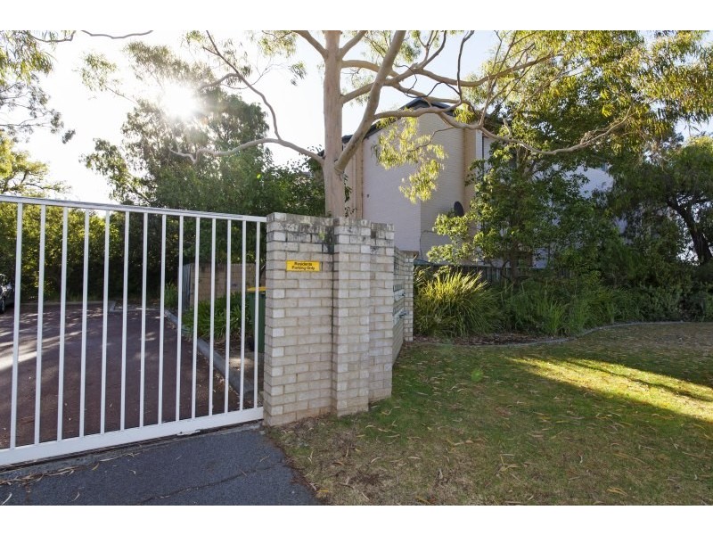 23/2 Pengilly Road, Orelia WA 6167