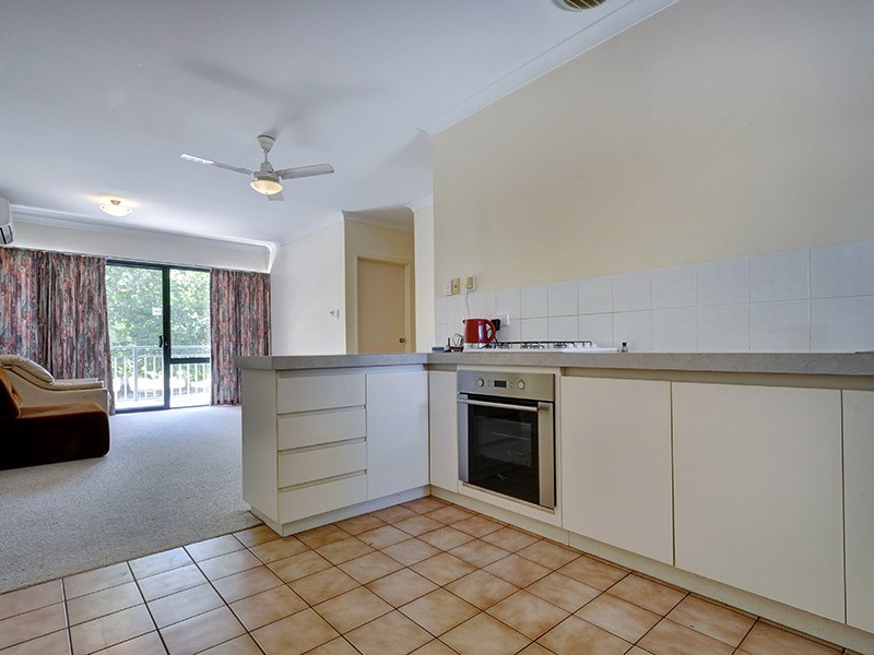 28/53 Cecil Avenue, Cannington WA 6107