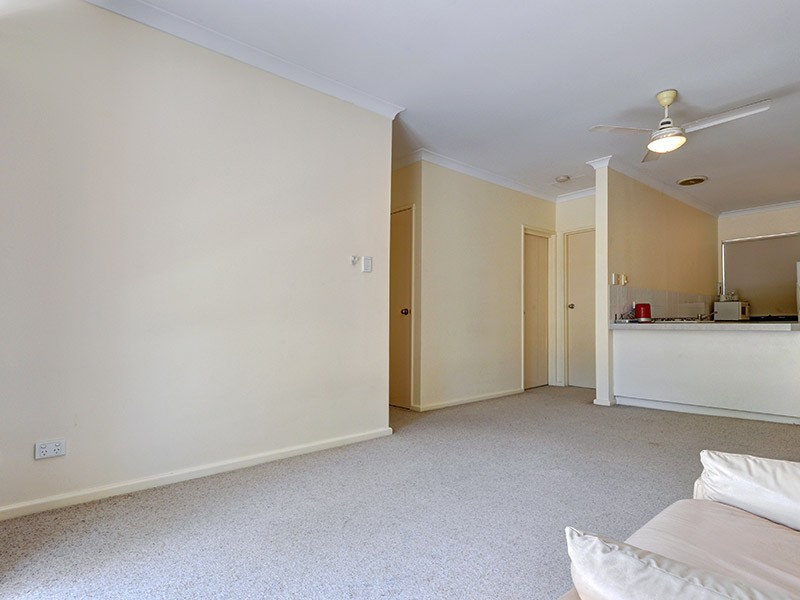 28/53 Cecil Avenue, Cannington WA 6107