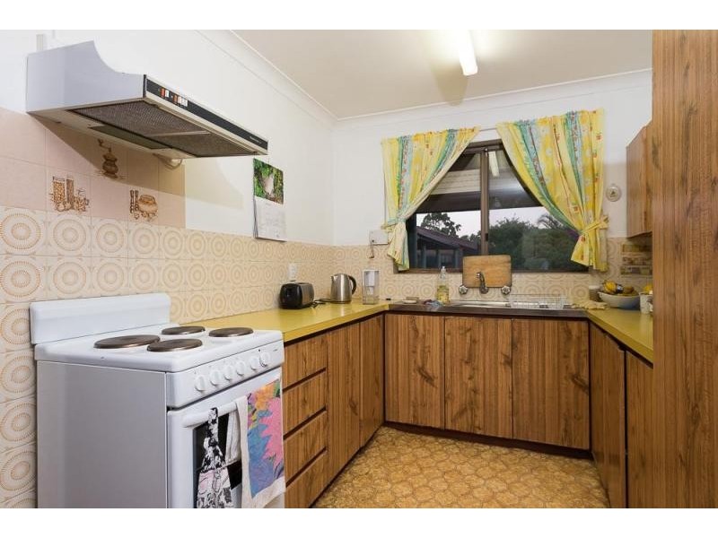 10 Yallup Place, Cannington WA 6107