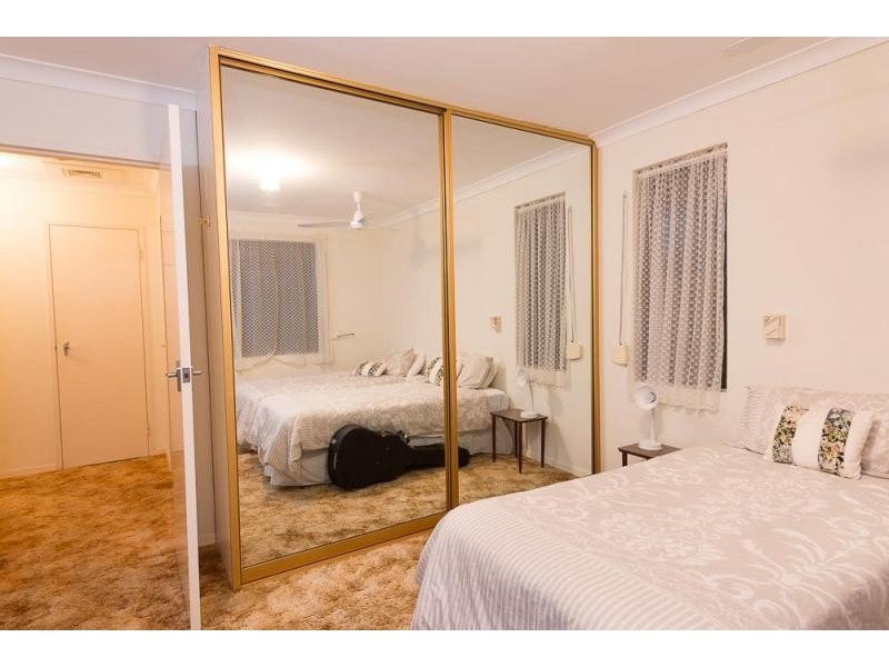 10 Yallup Place, Cannington WA 6107