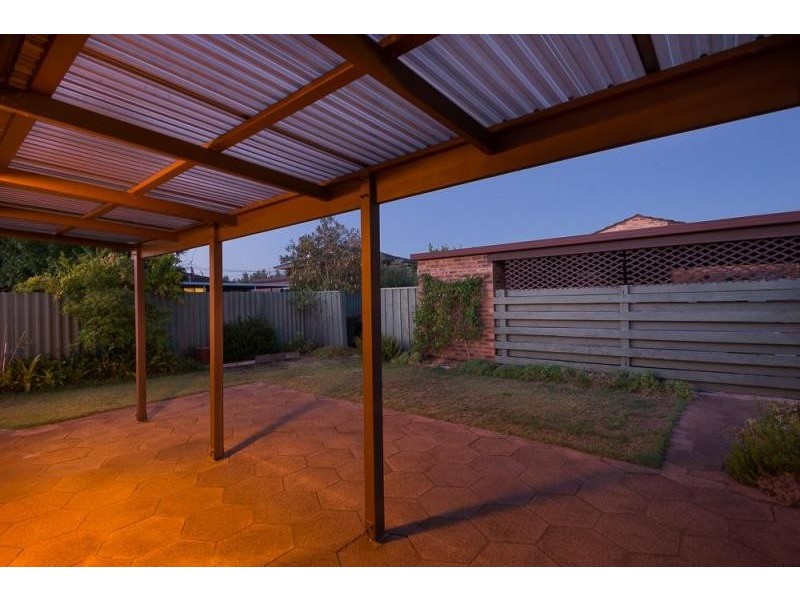 10 Yallup Place, Cannington WA 6107