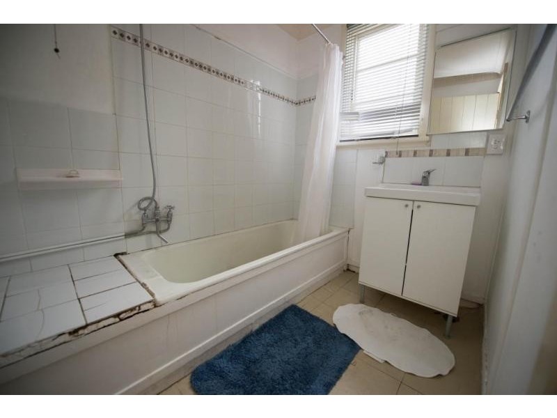 62 Queen Street, Bentley WA 6102