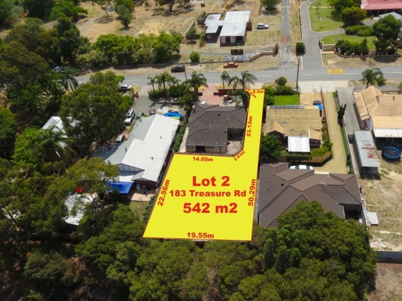 2/183 Treasure Road, Queens Park WA 6107