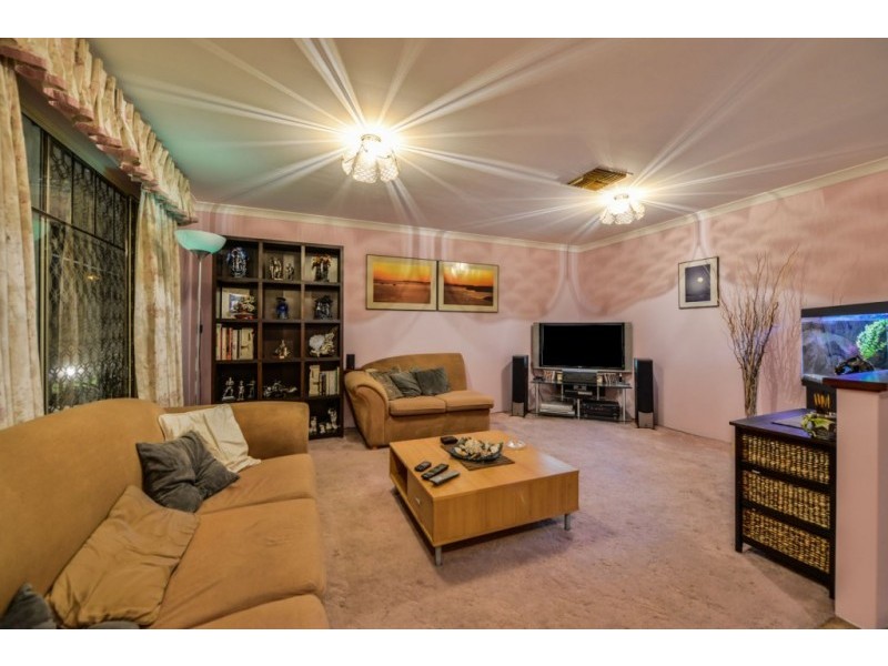 58 Mallard Way, Cannington WA 6107