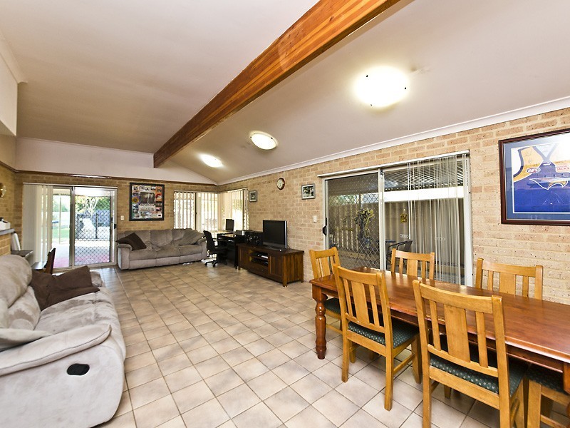 108 Gibbs Street, East Cannington WA 6107