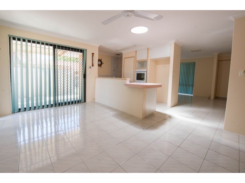 19b Tyre Ave, Riverton WA 6148