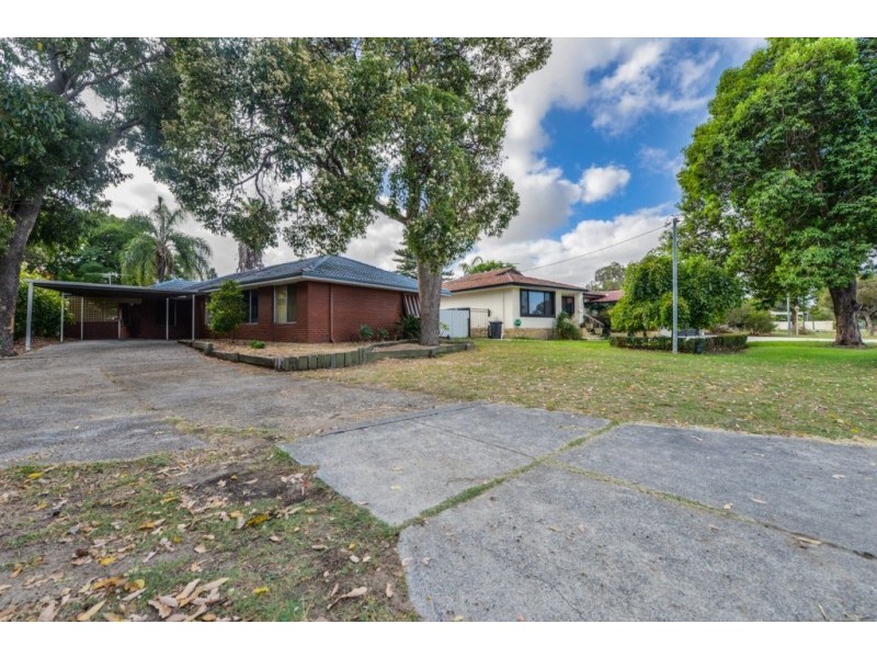 40 Sydenham Street, Beckenham WA 6107