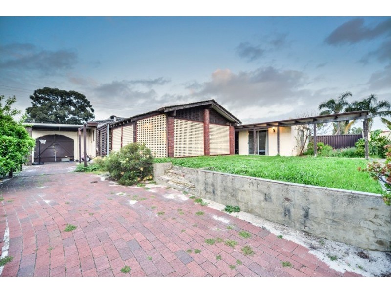 21 Central Terrace, Beckenham WA 6107
