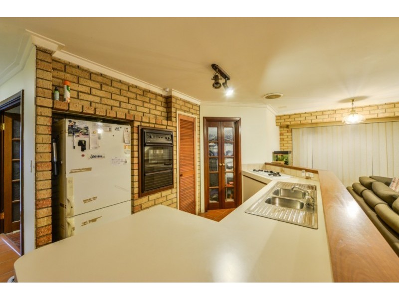 8 Finula Place, Parkwood WA 6147