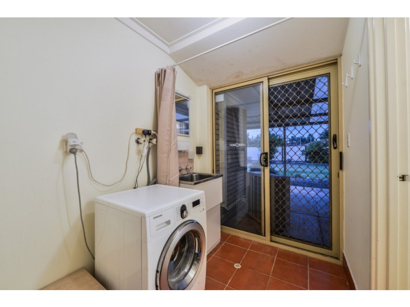 8 Finula Place, Parkwood WA 6147