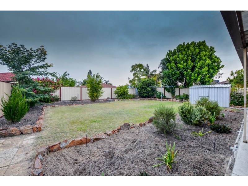 8 Finula Place, Parkwood WA 6147