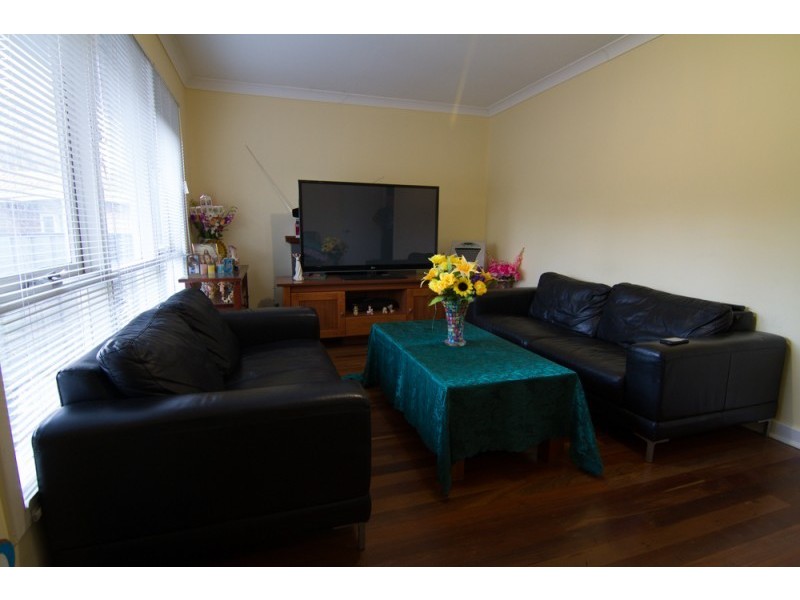 12 Tenterden Way, Gosnells WA 6110