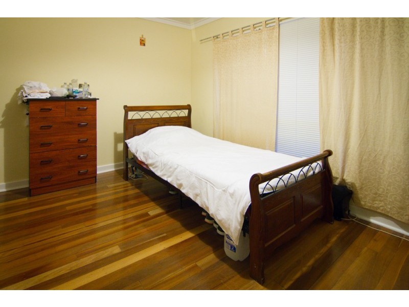 12 Tenterden Way, Gosnells WA 6110