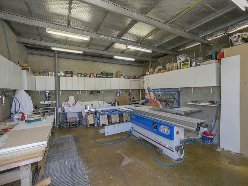 12 Elsfield Way, Bassendean WA 6054