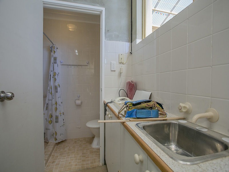 12 Elsfield Way, Bassendean WA 6054