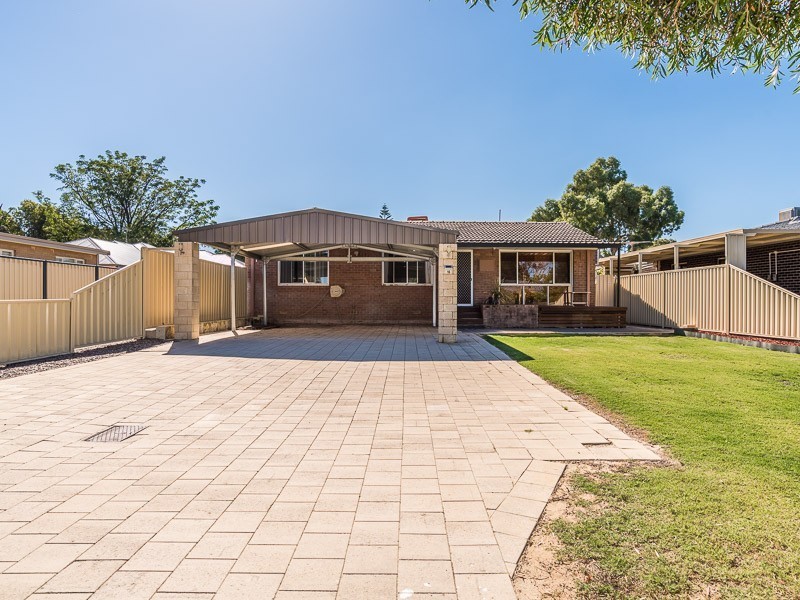 16b Romney St, Beckenham WA 6107