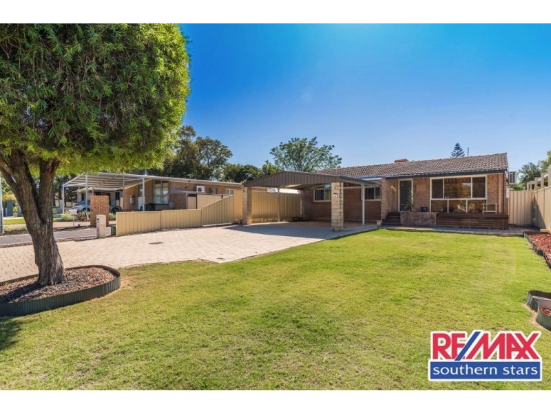 16b Romney St, Beckenham WA 6107