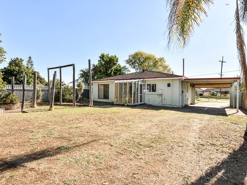 129 Bickley Road, Beckenham WA 6107