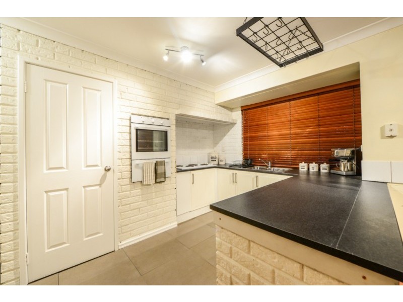 10 Gleed Court, Gosnells WA 6110