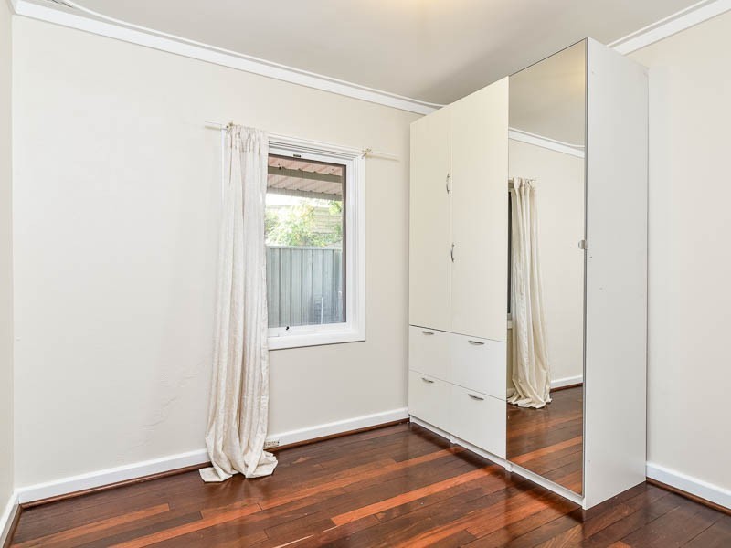 50 Dudley Road, Kenwick WA 6107