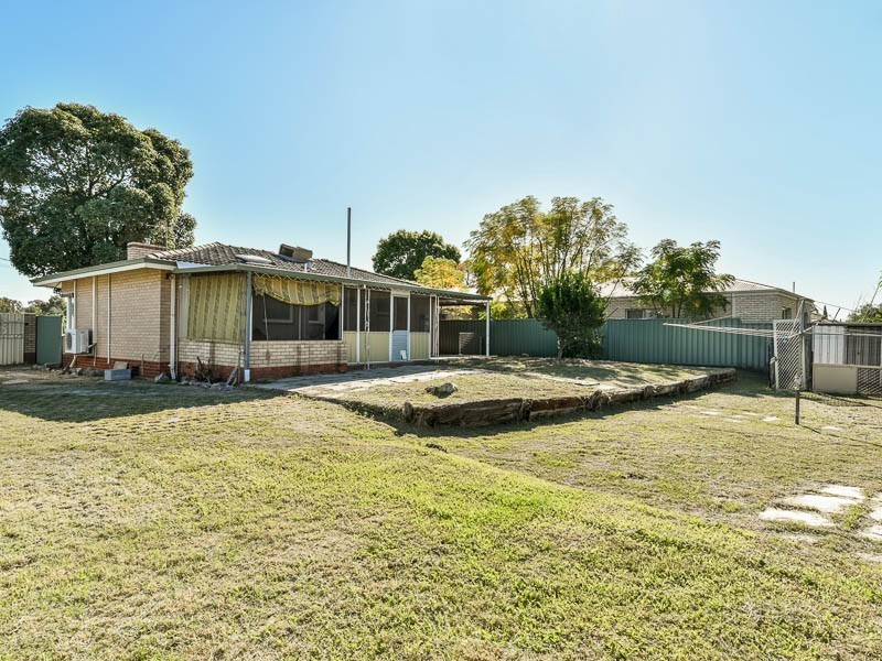 50 Dudley Road, Kenwick WA 6107