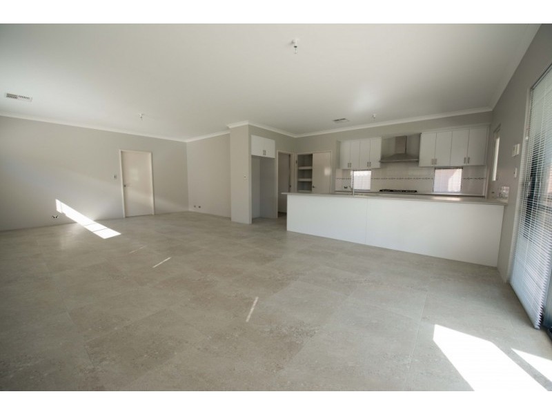 14a Clarke Street, East Cannington WA 6107