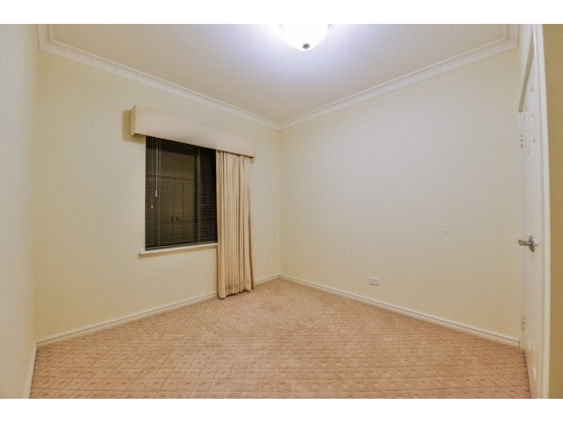 13b Corona Crescent, Cannington WA 6107