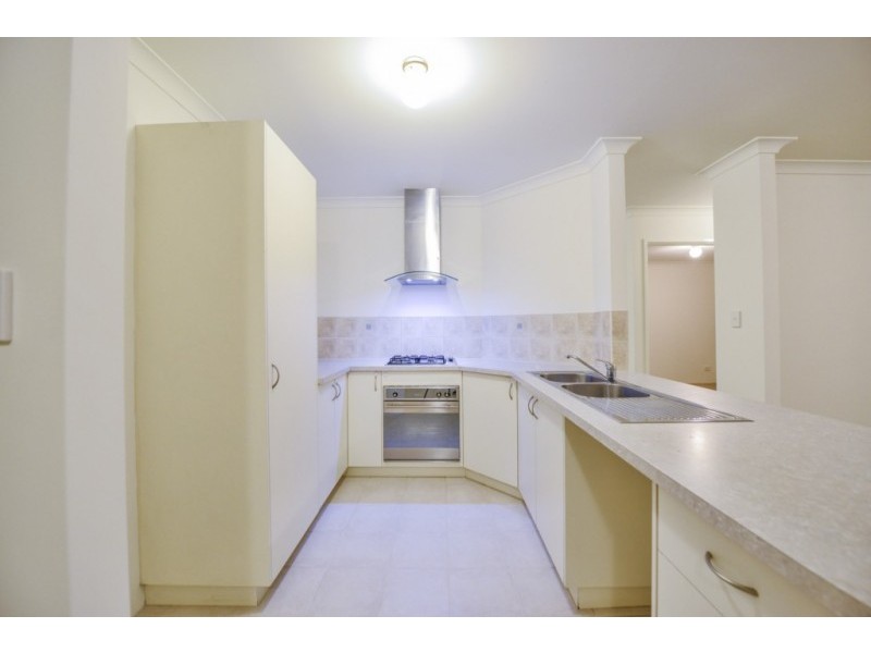 3/128 Wharf Street, Cannington WA 6107