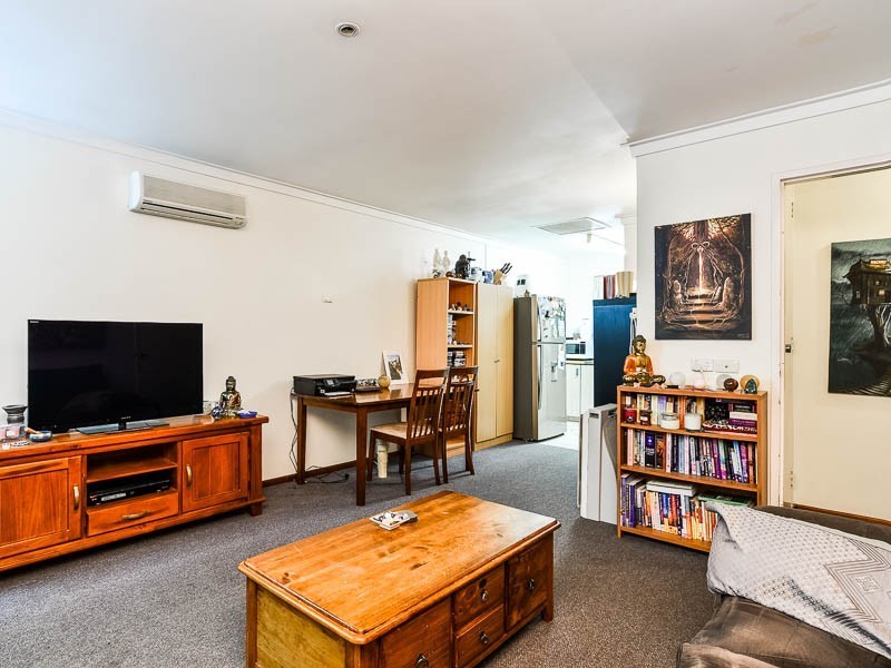 15/64 Fifth Road, Armadale WA 6112
