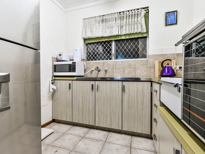 15/64 Fifth Road, Armadale WA 6112