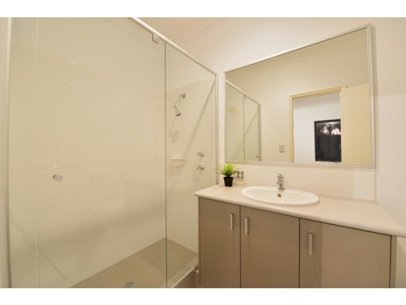 15a Kelly Street, Cloverdale WA 6105