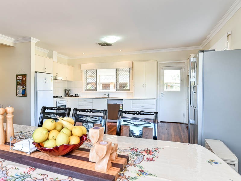 2A Paltridge Avenue, Carlisle WA 6101