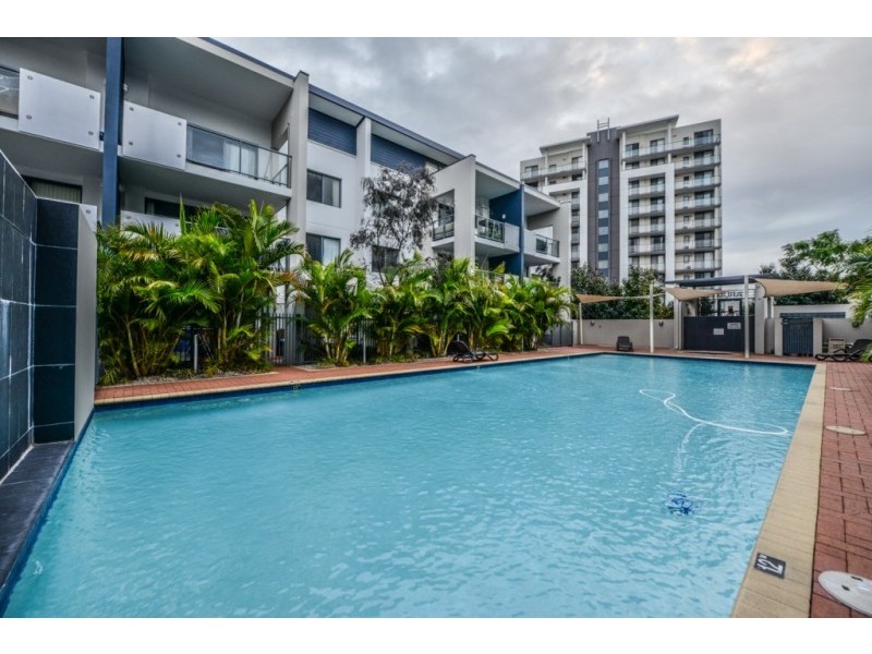 2/11 Tanunda Drive, Rivervale WA 6103