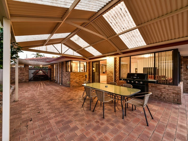 141 Salisbury Road, Swan View WA 6056