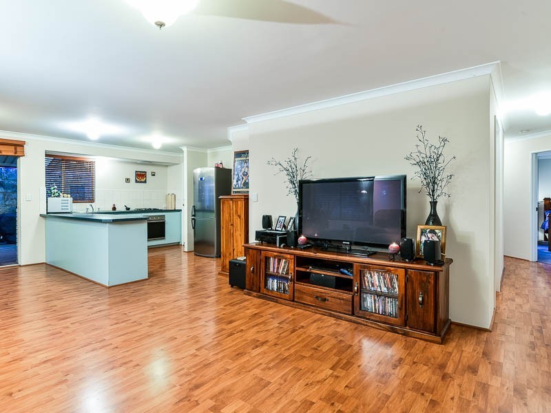 3 Middleham Boulevard, Orelia WA 6167