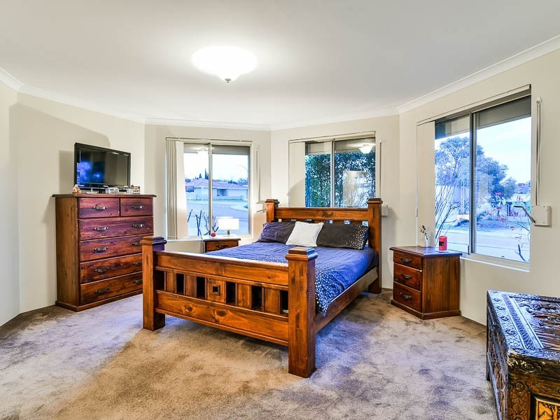 3 Middleham Boulevard, Orelia WA 6167