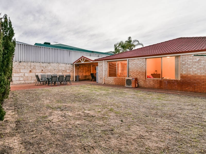 3 Middleham Boulevard, Orelia WA 6167