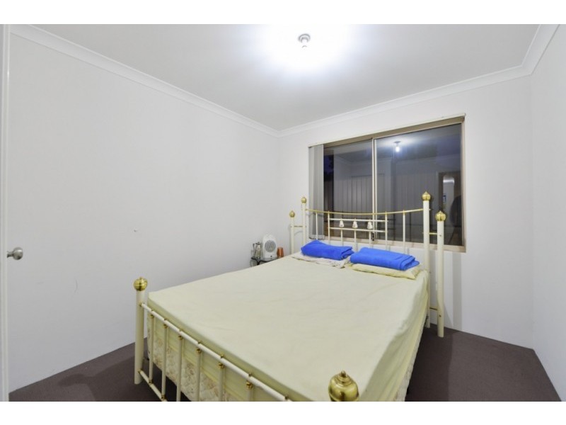 7 Calneggia Drive, Byford WA 6122