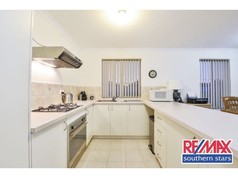 6/128 Wharf Street, Cannington WA 6107