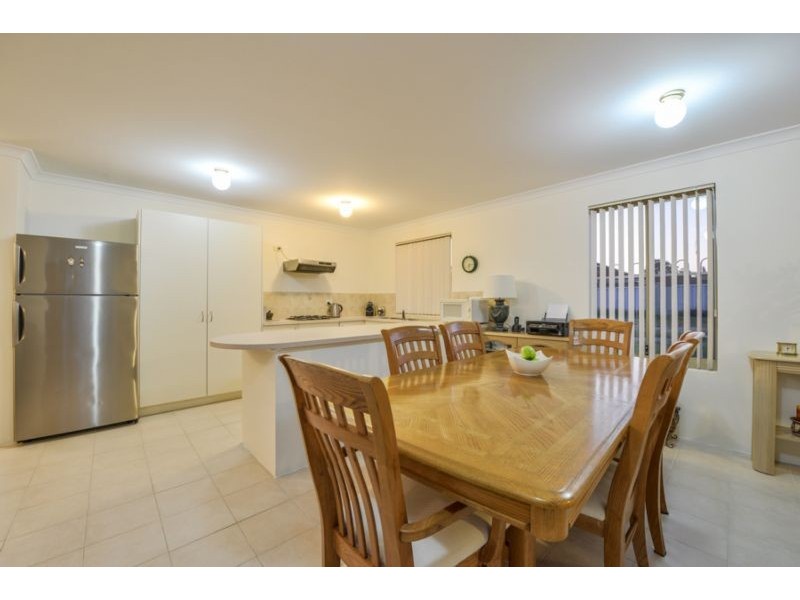 6/128 Wharf Street, Cannington WA 6107