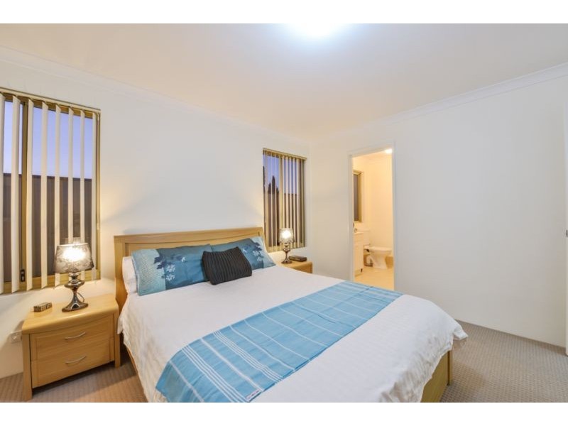 6/128 Wharf Street, Cannington WA 6107